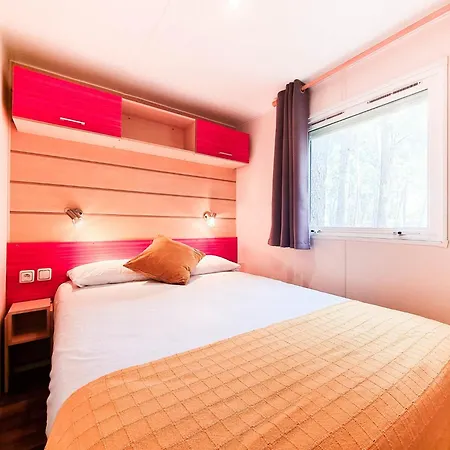 2 Bedroom Near Beaches * L'Escala